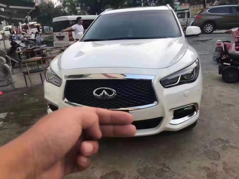 贛州20年英菲尼迪QX601