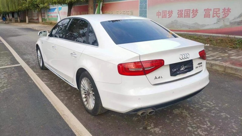 唐山16年奧迪A4L9