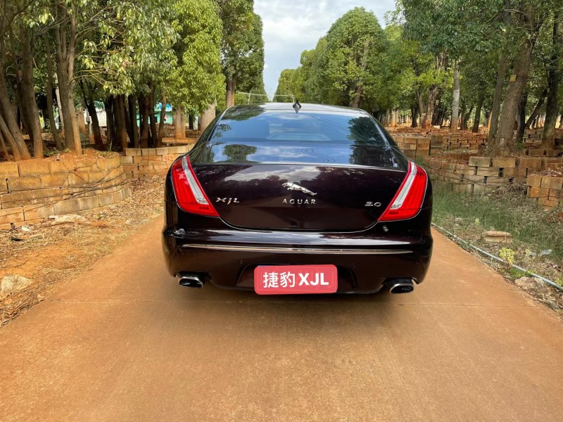 昆明13年捷豹XJL6