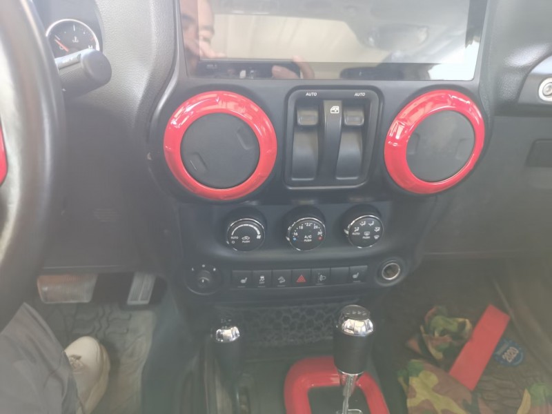 昆明14年Jeep牧馬人2