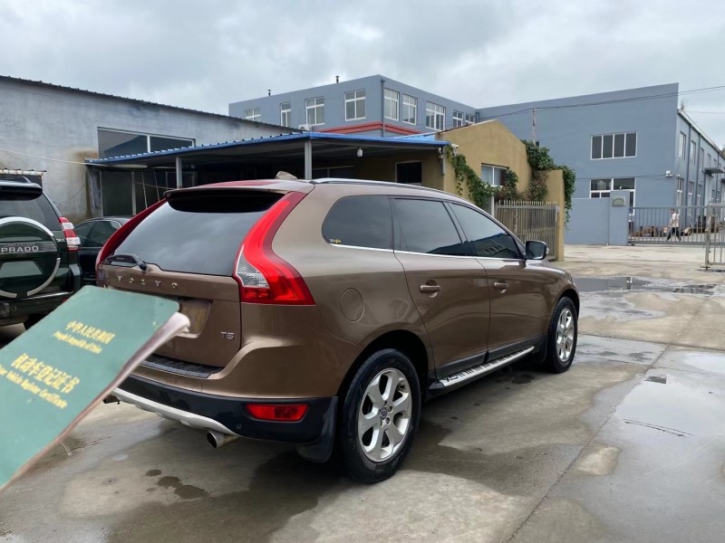青島12年沃爾沃XC606