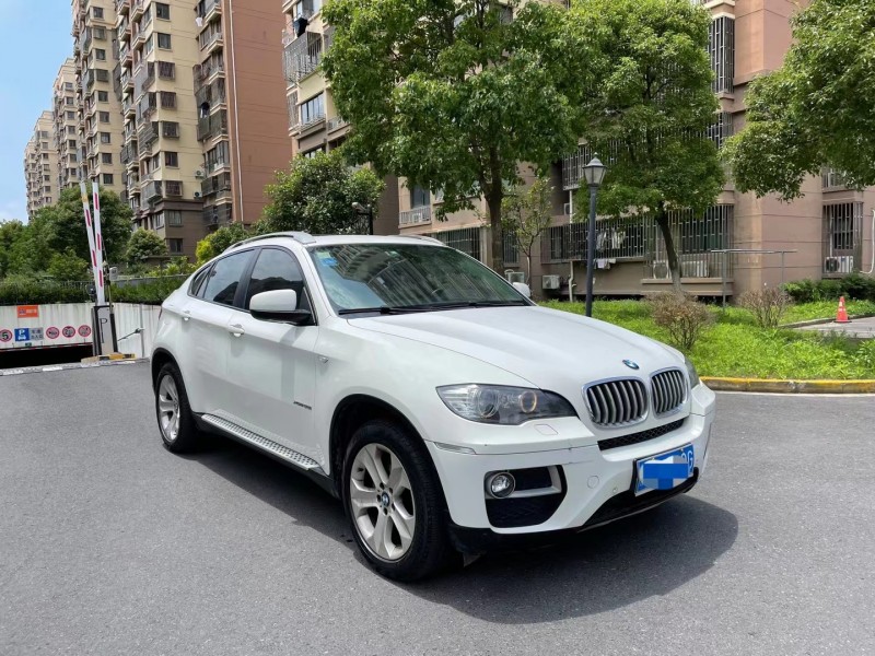 上海13年寶馬X67