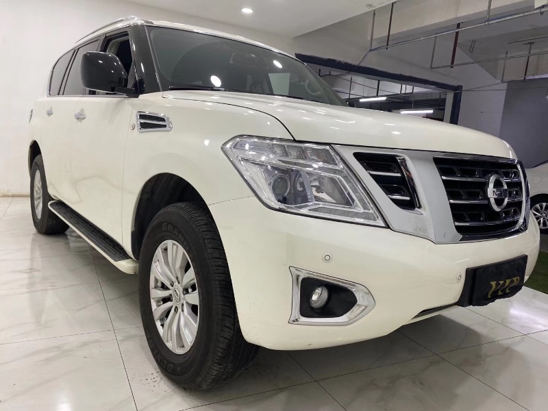 成都17年日產途樂7