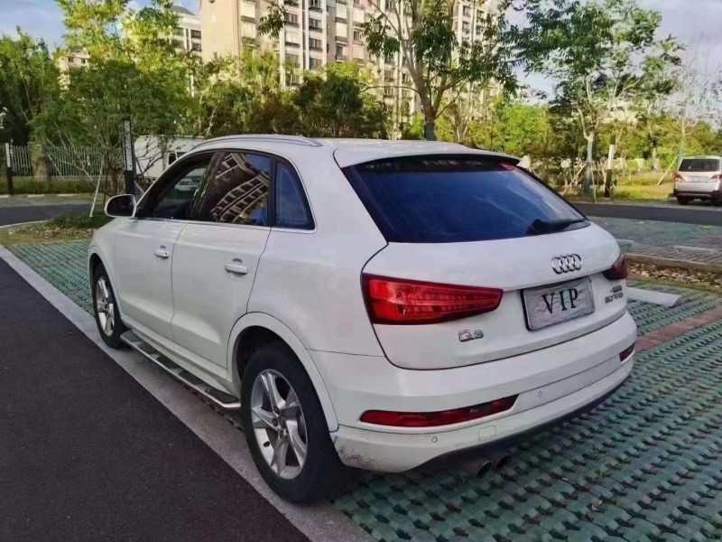 揚州18年奧迪Q37