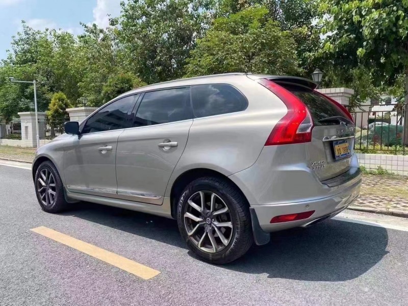 中山16年沃爾沃XC604