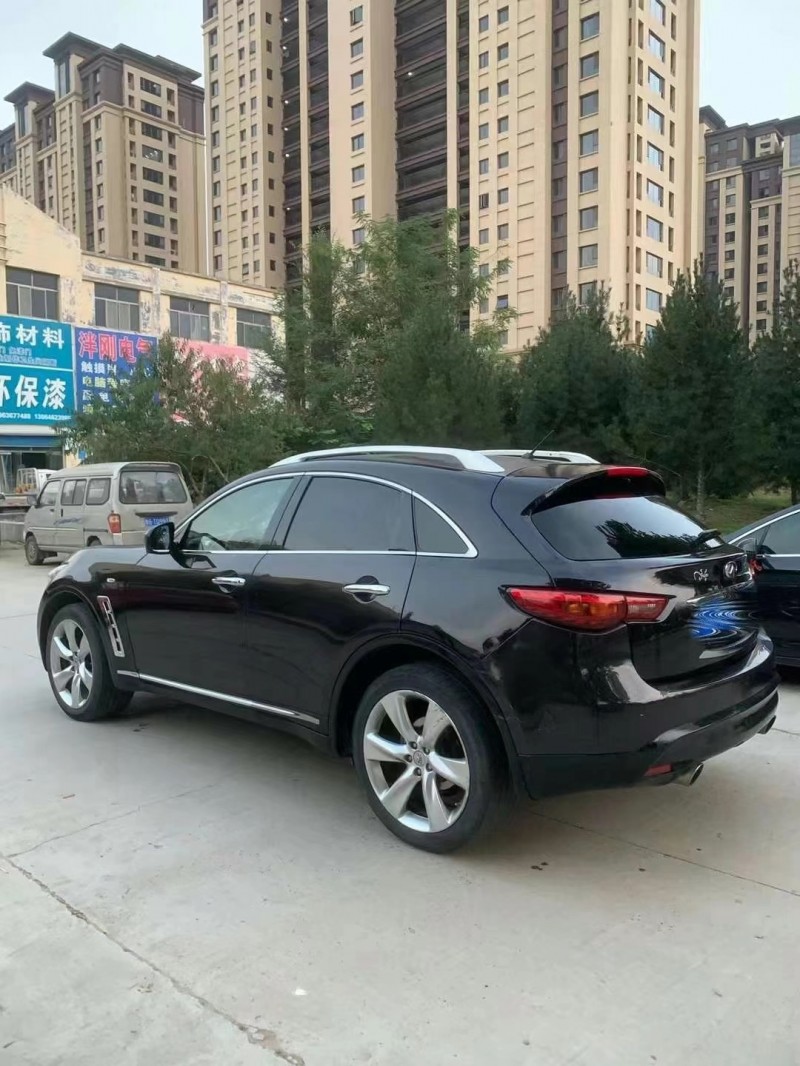 臨沂12年英菲尼迪FX358