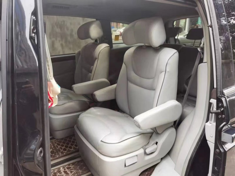 吉安16年納智捷大7 MPV5