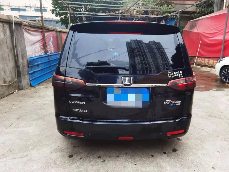 吉安16年納智捷大7 MPV9
