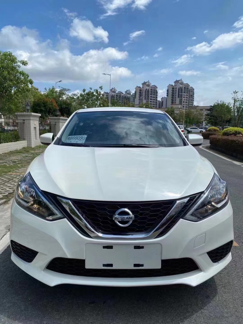 中山21年日產軒逸1