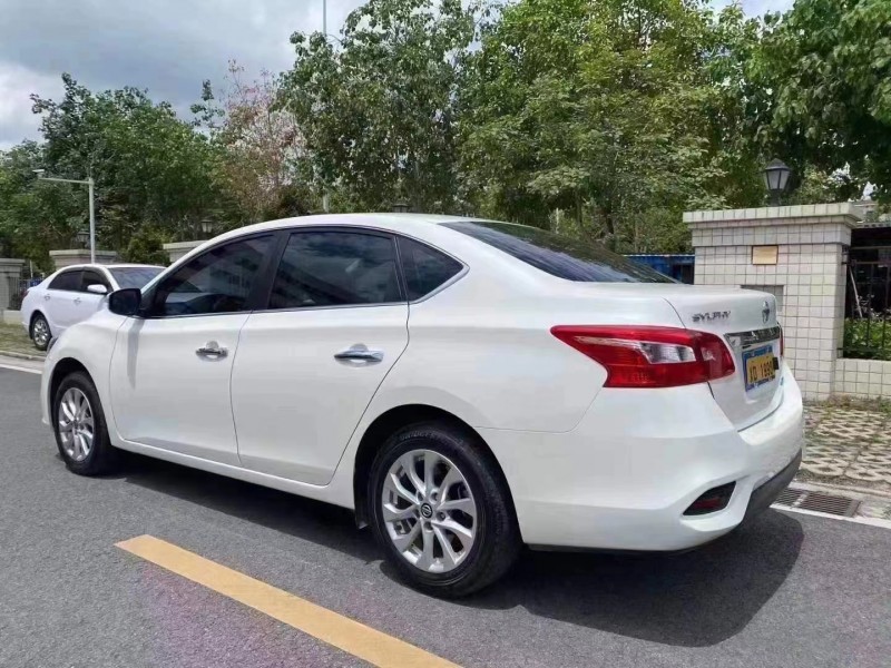 中山19年日產軒逸4