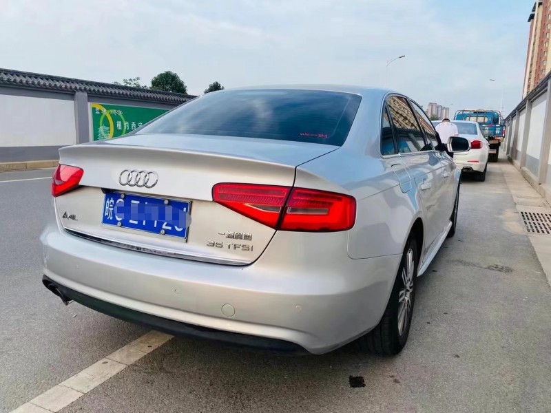 蕪湖13年奧迪A4L8