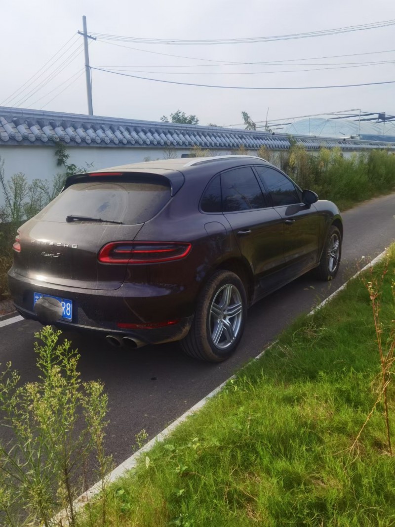 徐州15年保時捷Macan5