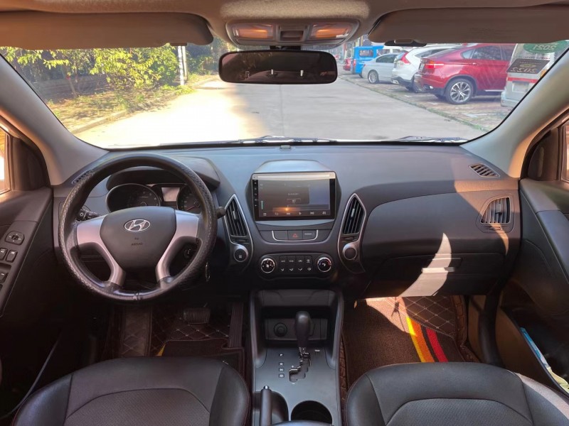 邢台16年现代ix351