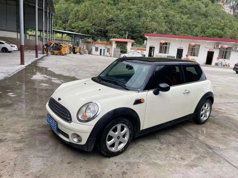 南寧10年寶馬MINI2
