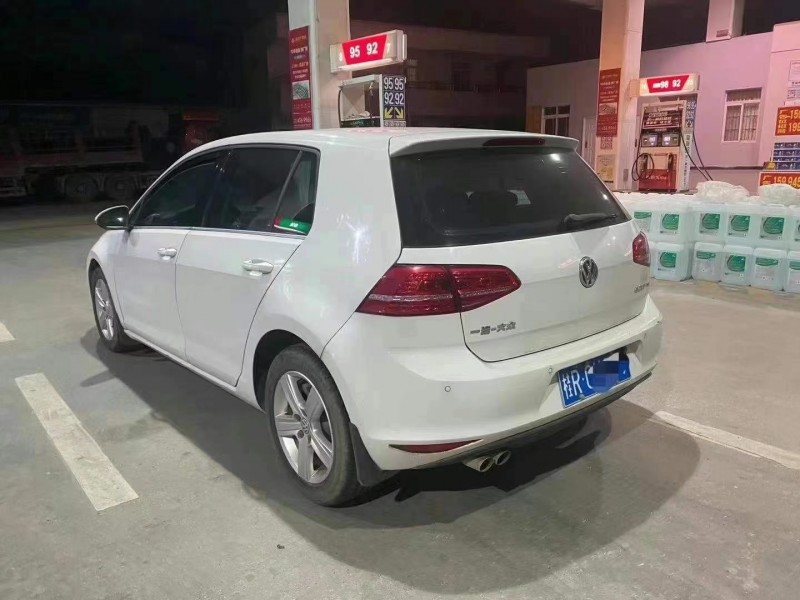南寧16年大眾高爾夫7