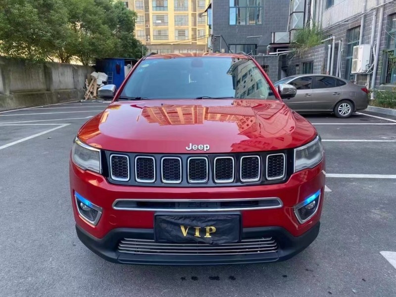 長沙17年Jeep指南者1