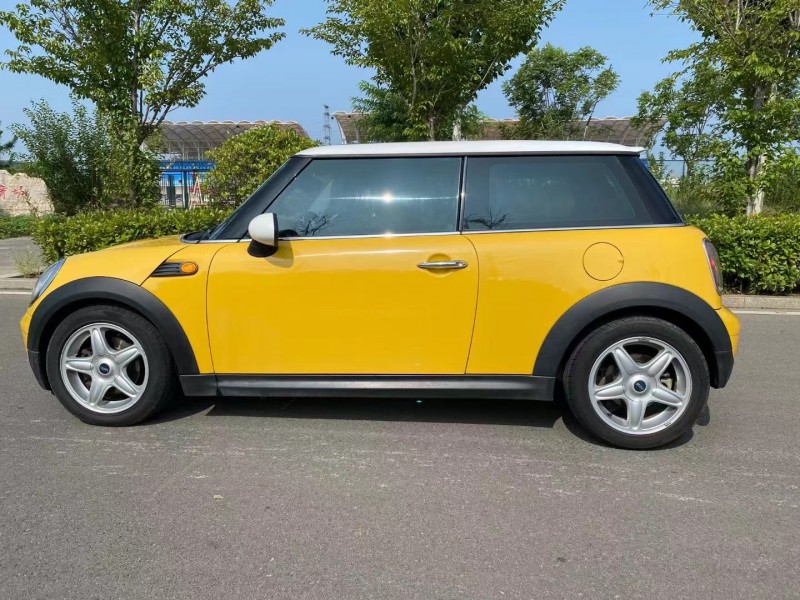 臨沂08年寶馬MINI7