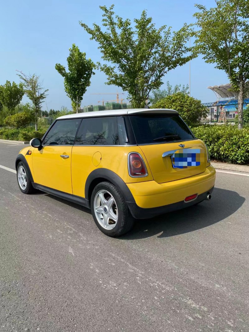 臨沂08年寶馬MINI2