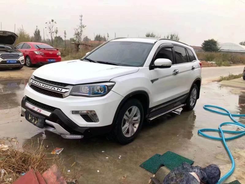 泰安15年長安汽車CS757