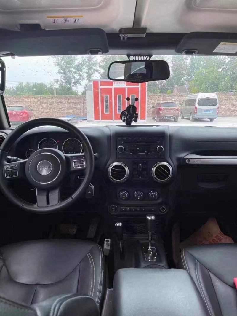 濱州17年Jeep牧馬人5