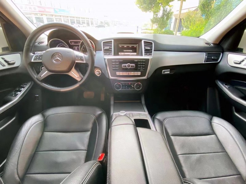 北京14年奔驰ML6