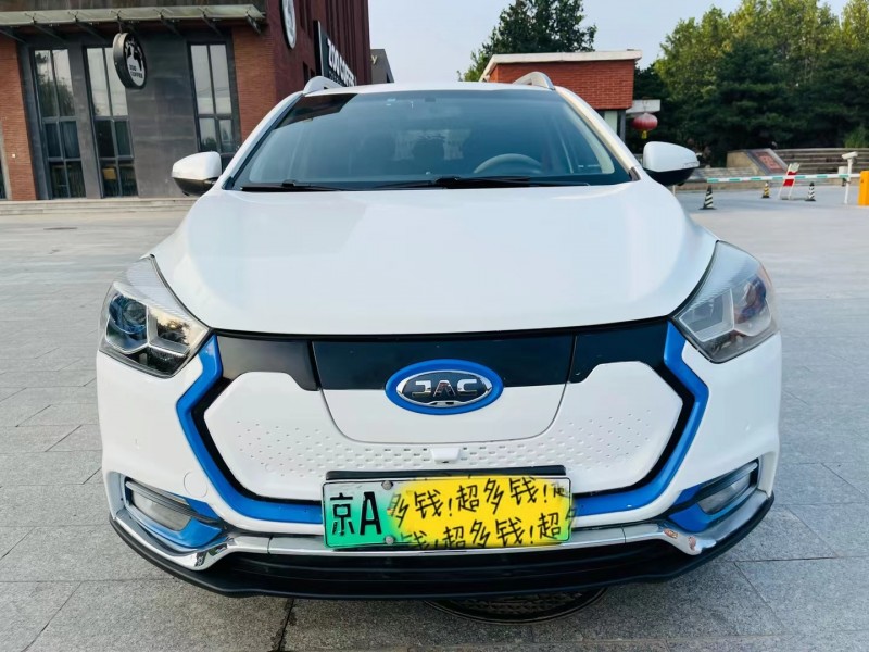 北京18年江淮iEV7S1