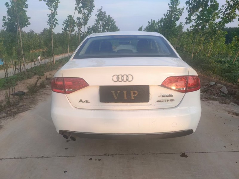 徐州11年奧迪A4L4