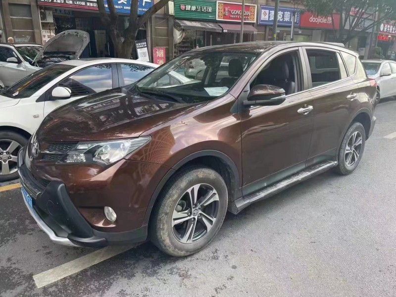 重慶15年豐田RAV4榮放3