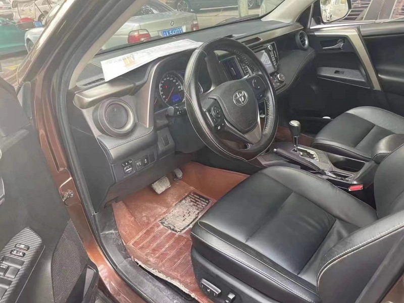 重慶15年豐田RAV4榮放5