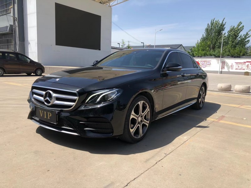 徐州17年奔馳E8
