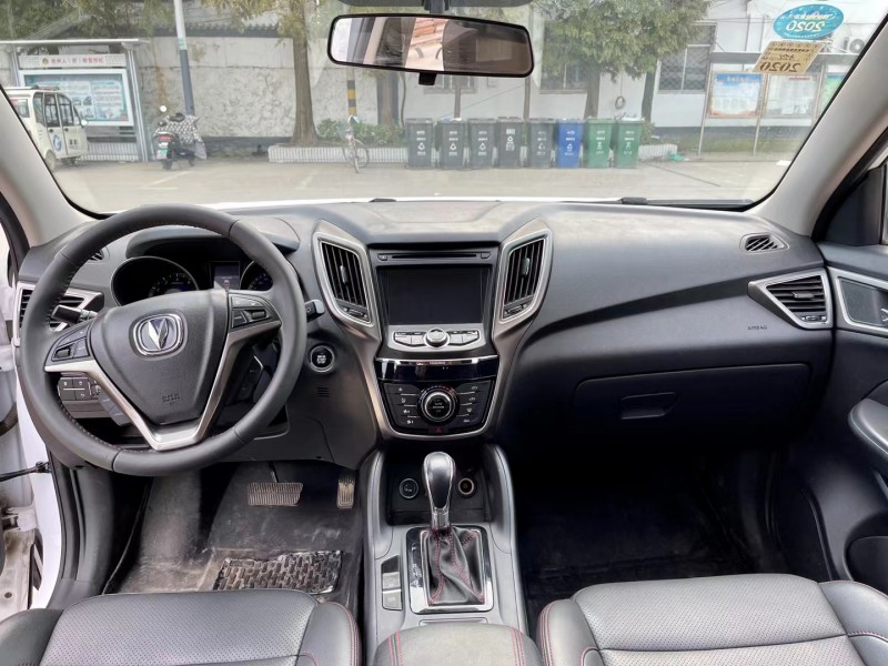 徐州16年長安汽車CS756
