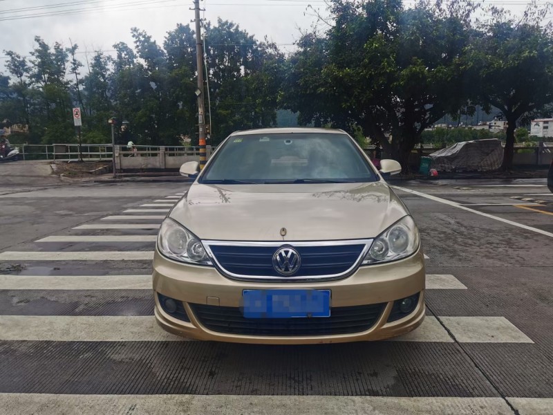 龍巖11年大眾朗逸1