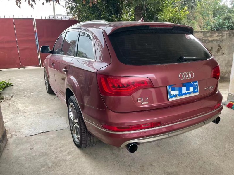 宜春11年奧迪Q74