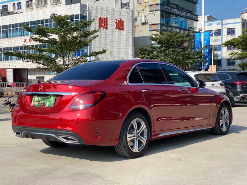 東莞20年奔馳C8