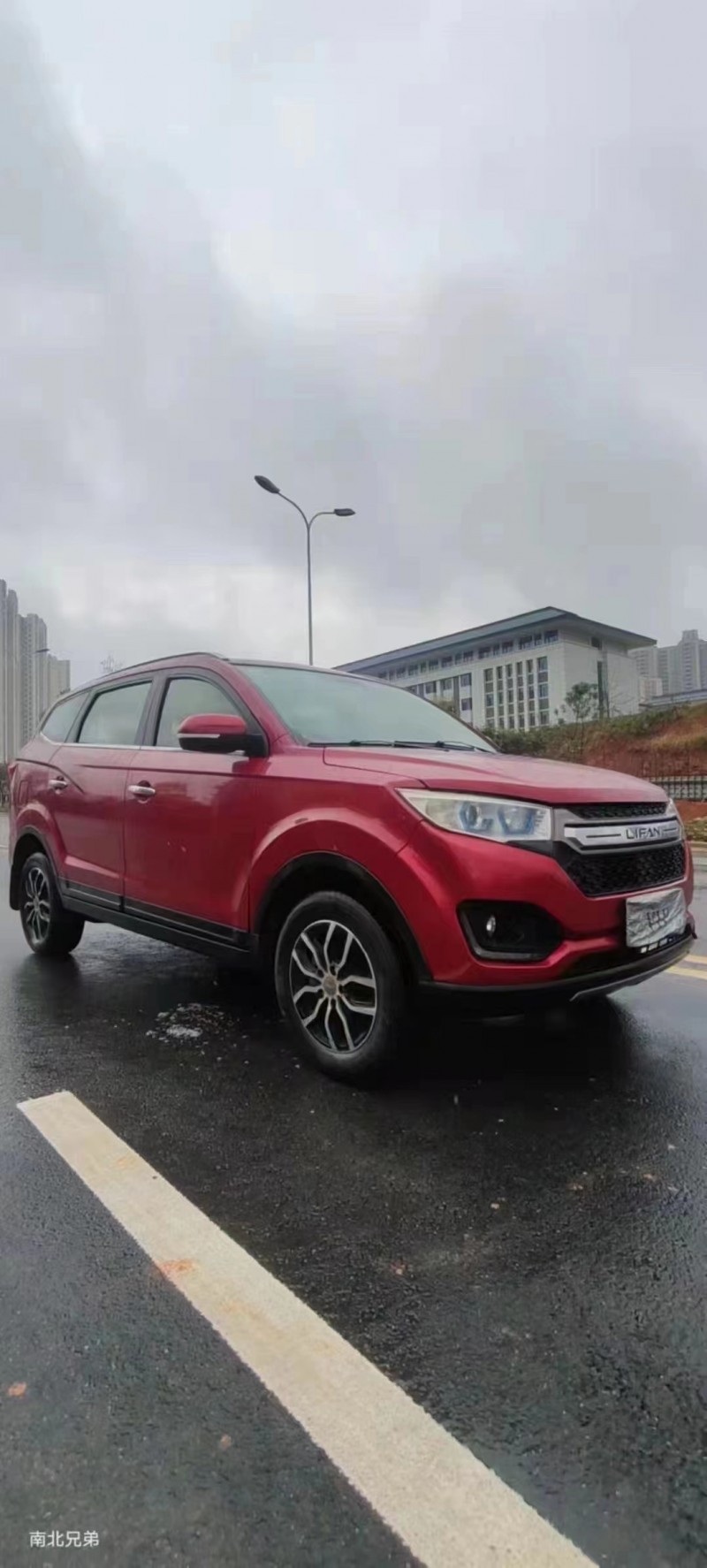 常州18年力帆汽車邁威2