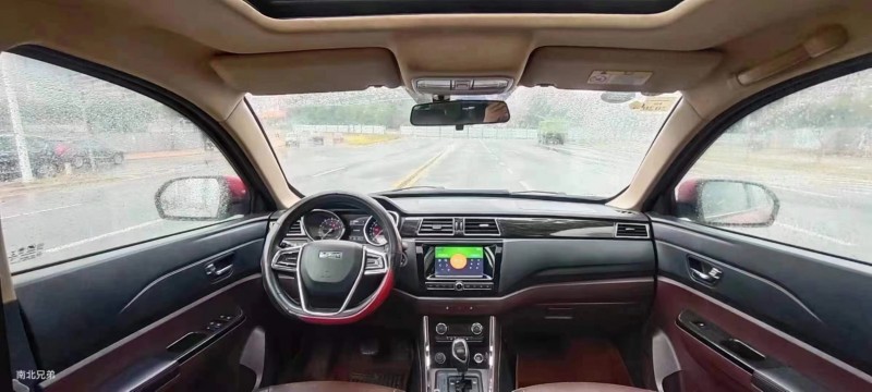 常州18年力帆汽車邁威7
