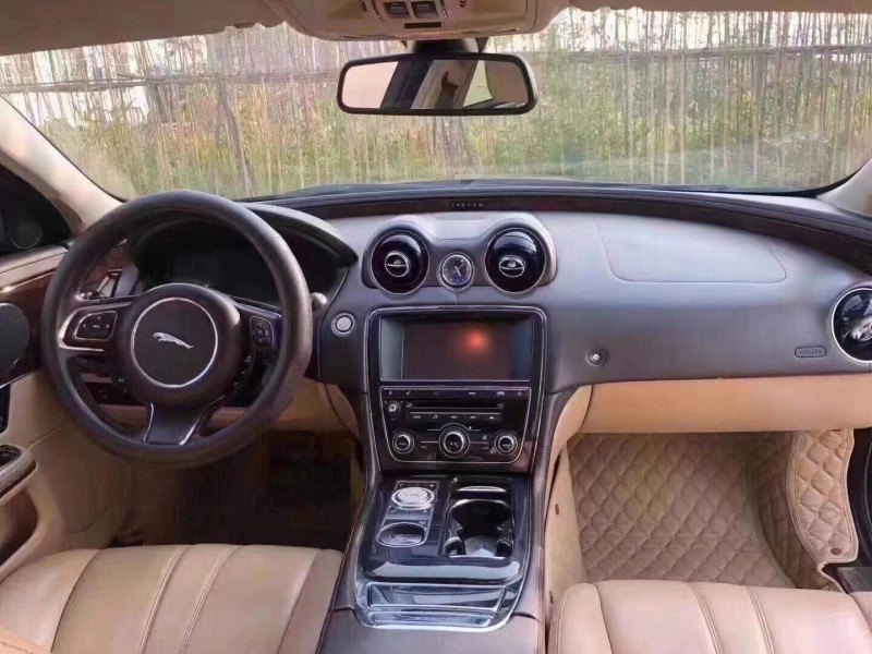 濰坊12年捷豹XJ8