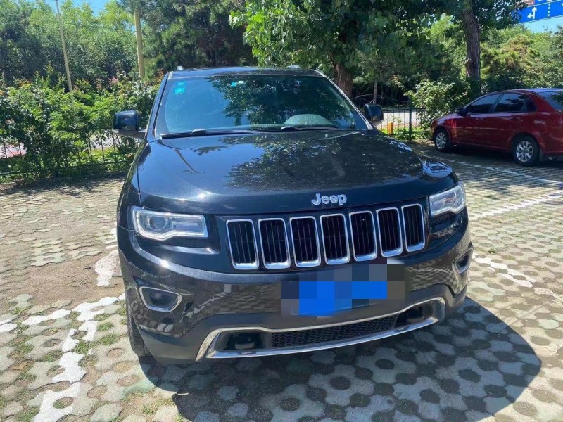 保定17年Jeep大切諾基1