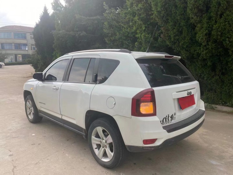 煙臺15年Jeep指南者2