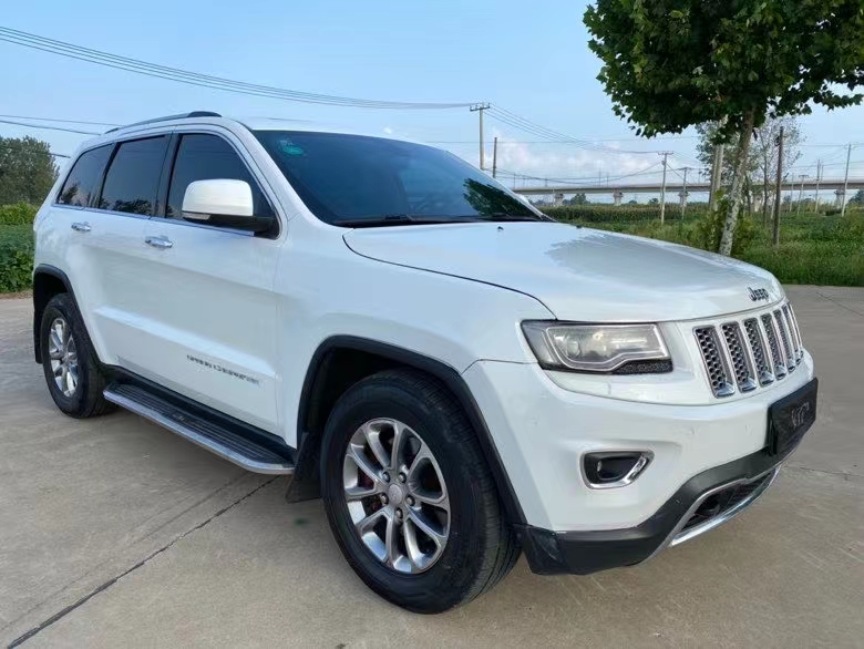 鹽城14年Jeep大切諾基2