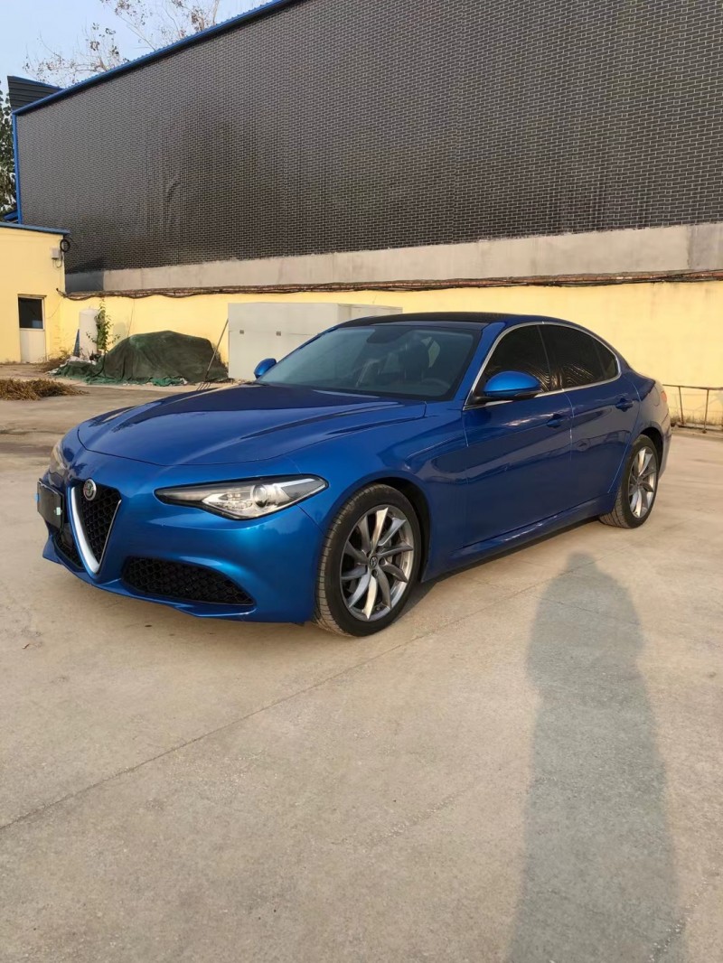 徐州18年阿爾法·羅密歐Giulia2
