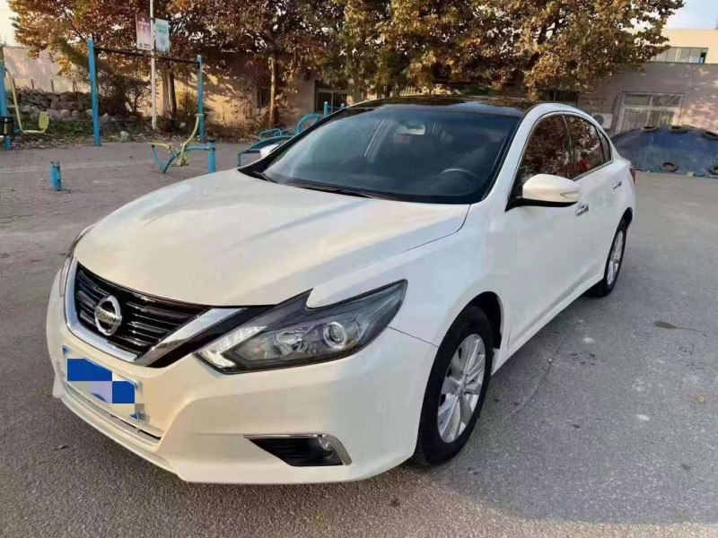 太原17年日產天籟4