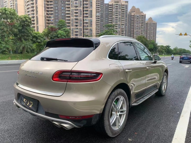 廣州14年保時捷Macan6