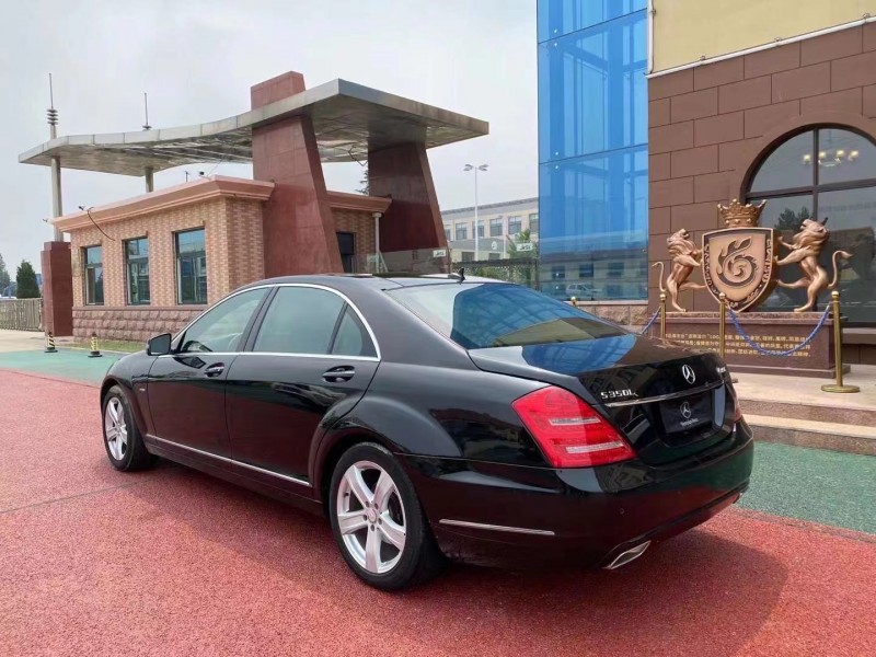 烟台11年奔驰S6