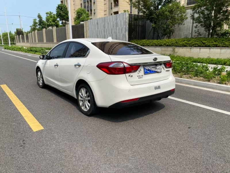 蘇州16年起亞K37