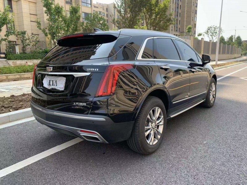 蘇州20年凱迪拉克XT58