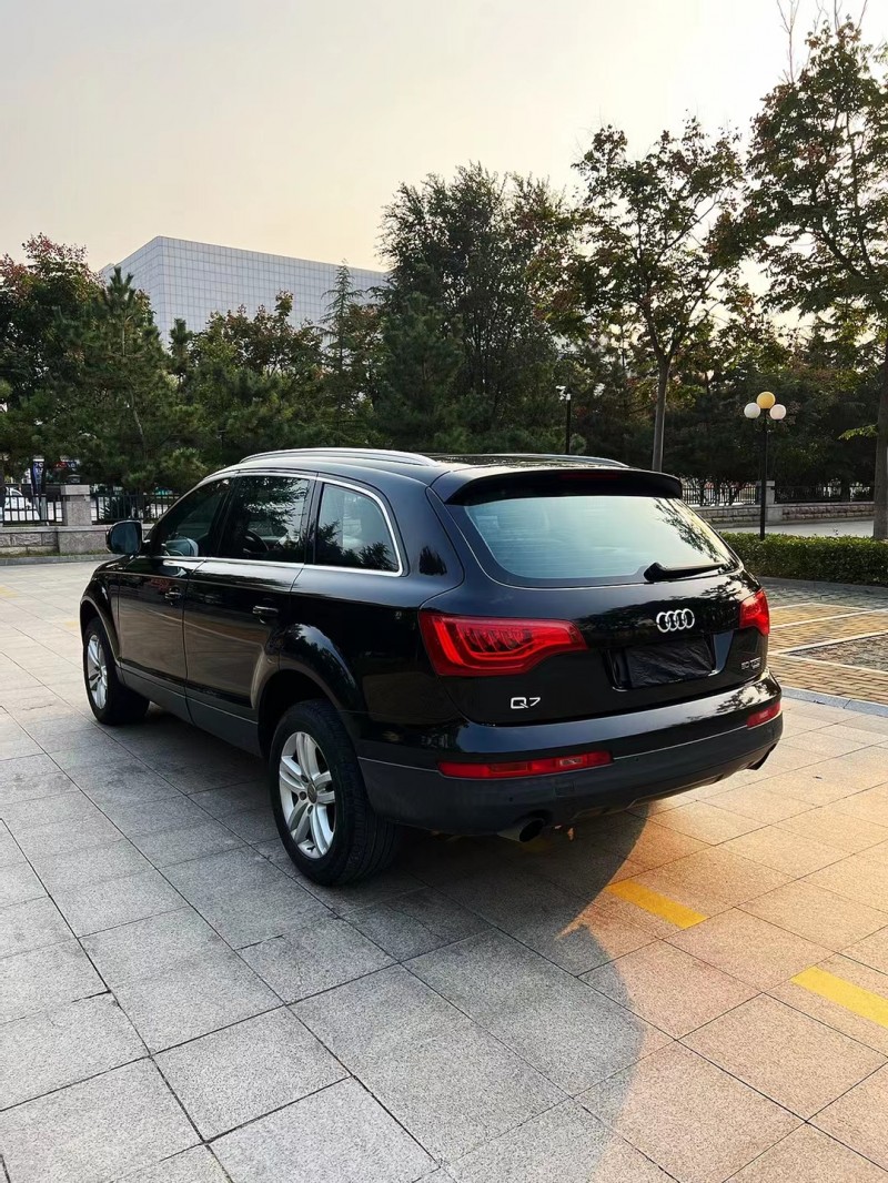 煙臺08年奧迪Q78