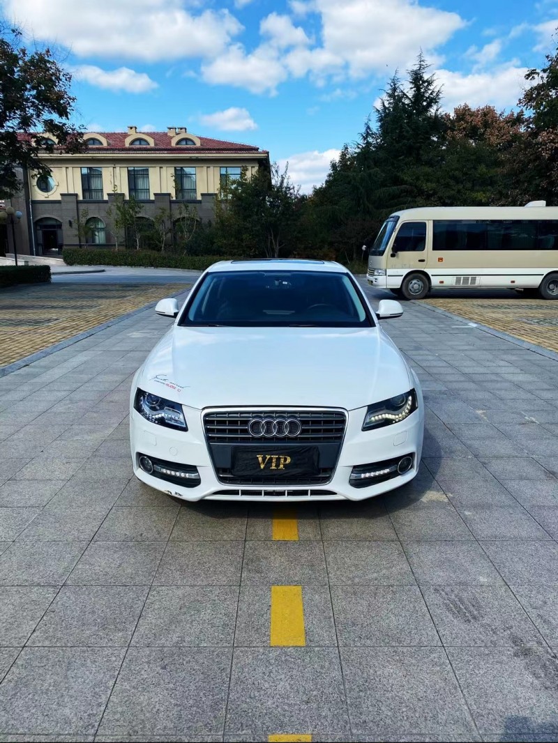 煙臺11年奧迪A4L1