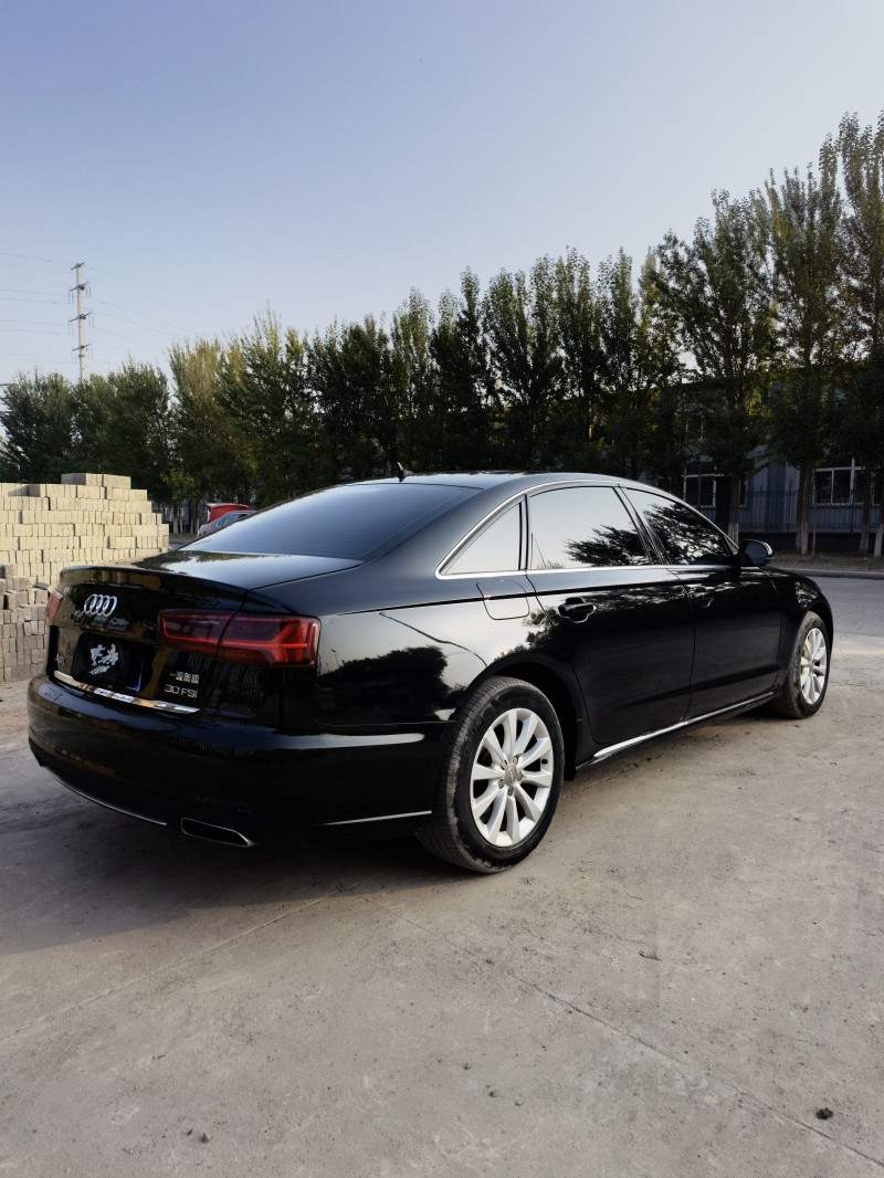 天津16年奧迪A6L2