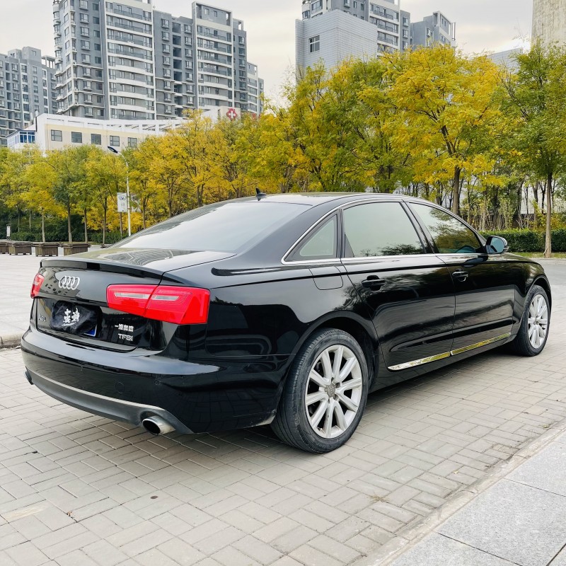 天津14年奧迪A6L3